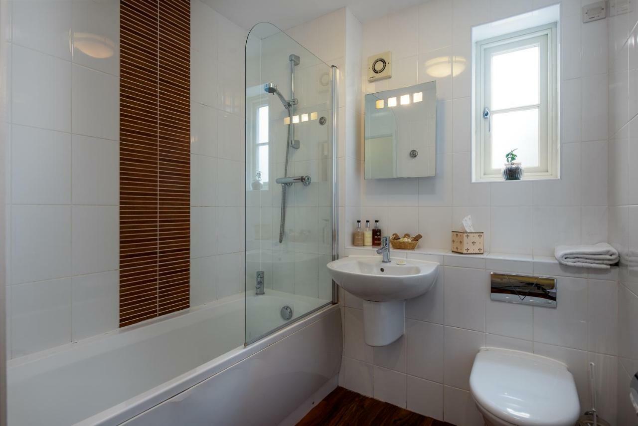 Lichfield Aparthotel Ngoại thất bức ảnh
